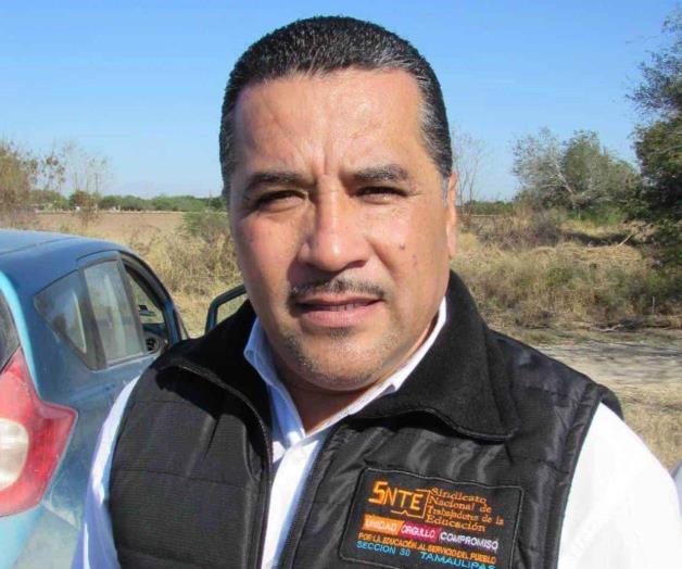 ¿Por qué Abelardo Ibarra le copia a Naif? ¿Por qué Abelardo Ibarra le copia a Naif?