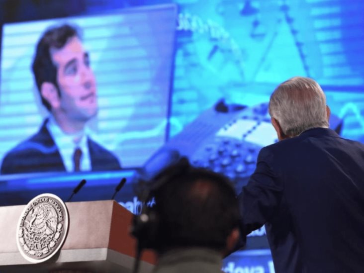 AMLO exhibe audio de 2015 en el que Lorenzo Córdova se burla de indígenas AMLO exhibe audio de 2015 en el que Lorenzo Córdova se burla de indígenas