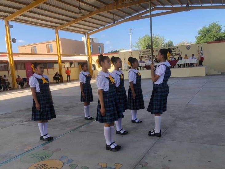 Regresa a las escuelas concurso de Escoltas Regresa a las escuelas concurso de Escoltas
