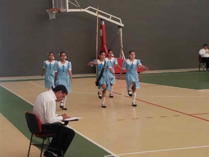 Gana la primaria ´Justo Sierra´ concurso de escoltas escolares Gana la primaria ´Justo Sierra´ concurso de escoltas escolares