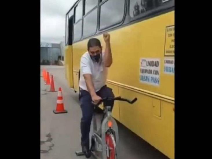 Para que vean lo que se siente: ponen a conductores de autobús en el lugar de los ciclistas Para que vean lo que se siente: ponen a conductores de autobús en el lugar de los ciclistas