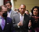 Hakeem Jeffries anunció su deseo de dirigir la Cámara