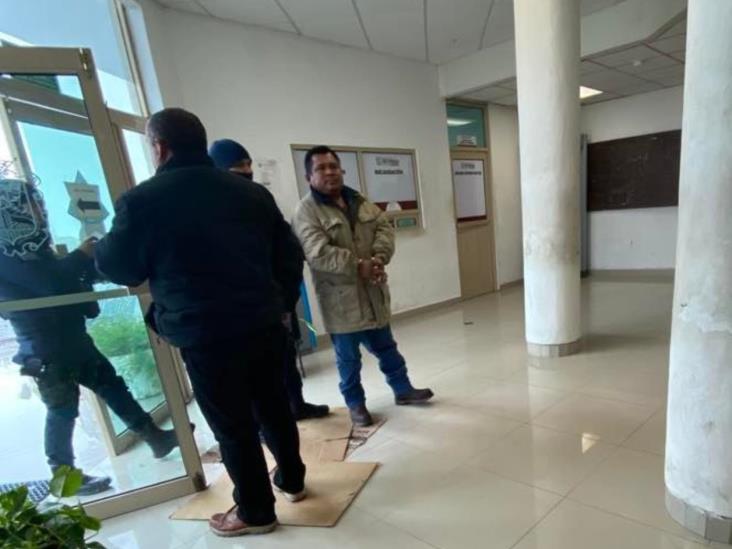 Se acusa pareja mutuamente de agresión física Se acusa pareja mutuamente de agresión física