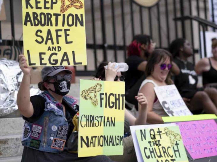 Reanudan prohibición estatal de los abortos Reanudan prohibición estatal de los abortos