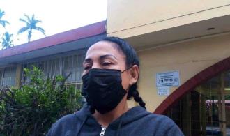 Acusan a maestra de golpear alumnos Acusan a maestra de golpear alumnos